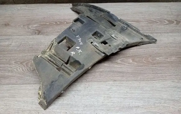 Volvo V70 Front bumper mounting bracket 09190303 9484337