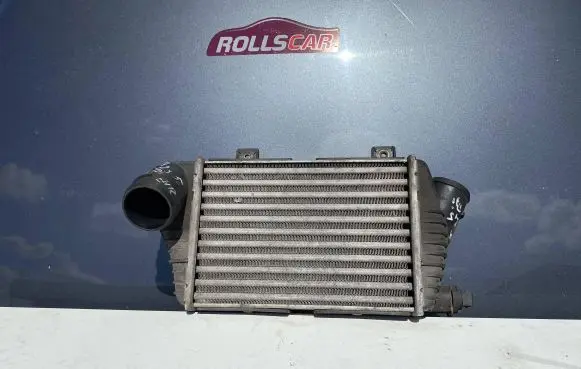 Volkswagen Transporter - Caravelle T4 Intercooler air channel guide 701145805A