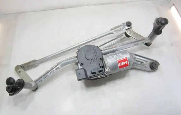 Volkswagen T-Cross Front wiper linkage and motor 2GM955119B 2401202212 039024360A