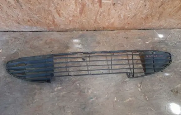Peugeot 206 Front bumper lower grill 9630680777