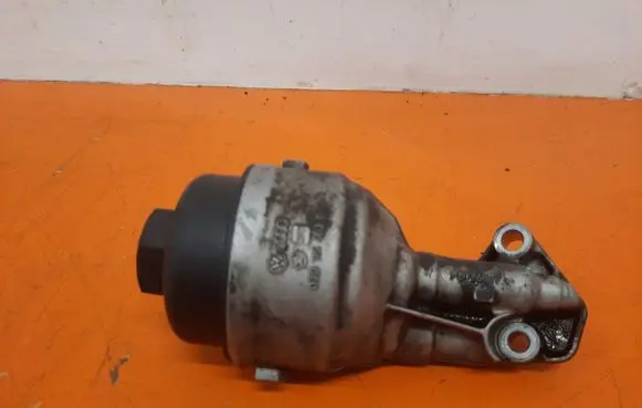 Skoda Fabia Mk1 (6Y) Oil filter cover 03D115403D
