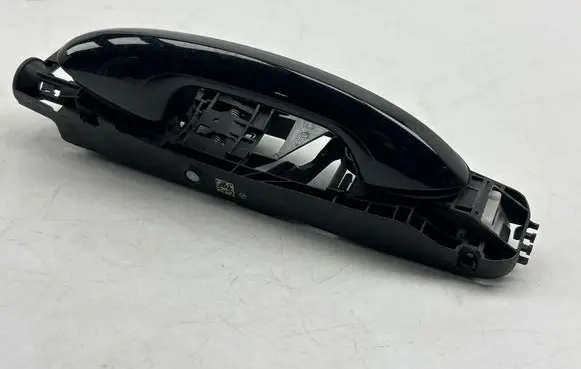 Mercedes-Benz C W206 Front door exterior handle A0997605002 322021215 13008200