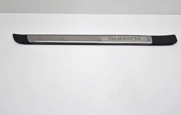 Skoda Superb B6 (3T) Front sill trim cover 3T0853491