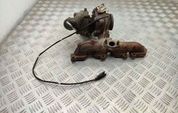 Skoda Fabia Mk2 (5J) Turbo 03L253056D CAY