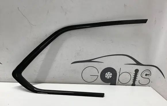 Volkswagen Touareg III Rear side glass trim 