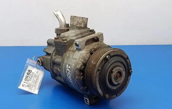Volkswagen PASSAT B5.5 Air conditioning (A/C) compressor (pump) 1K0820803Q