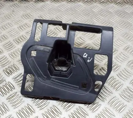 Skoda Fabia Mk3 (NJ) Front bumper mounting bracket 6V0807056B