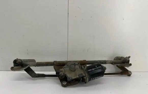 Suzuki Liana Front wiper linkage and motor 1592005592