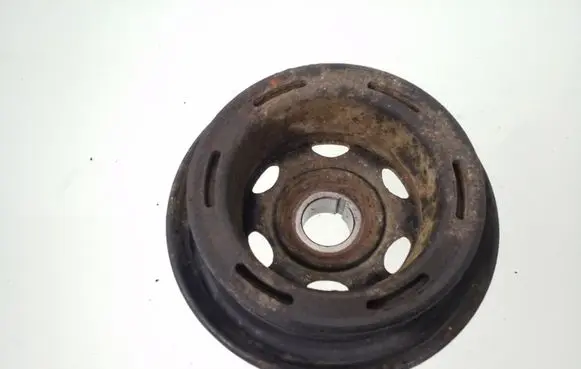 Mercedes-Benz Vito Viano W639 Crankshaft pulley A6110300503