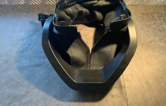 Mercedes-Benz ML W166 Steering wheel column trim A1666800707