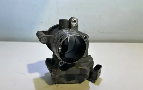 Skoda Fabia Mk2 (5J) Throttle valve 03L128063Q