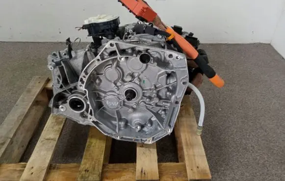 Dacia Duster III Automatic gearbox 231B15778R