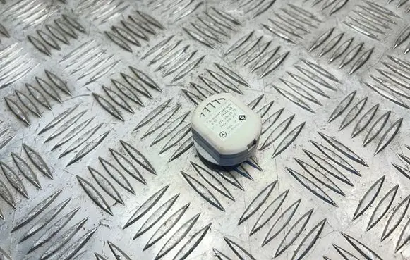 Mercedes-Benz B W245 Interior temperature sensor A2118300572 2941000378