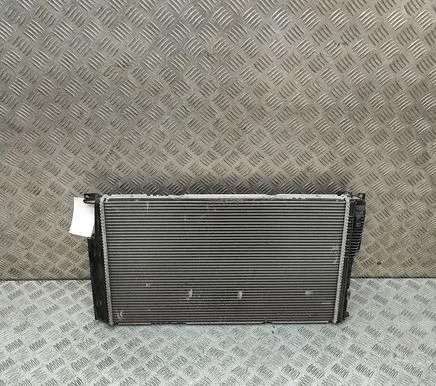 BMW i3 Coolant radiator 8672107