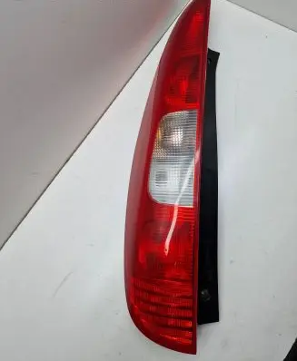 Mitsubishi Colt Rear/tail lights MR957373