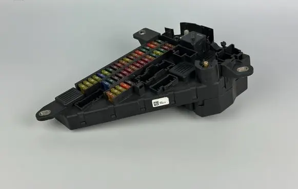 BMW 5 E60 E61 Fuse module 6906618 518956024