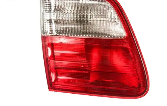 Mercedes-Benz E W210 Tailgate rear/tail lights A2108206164 324627L