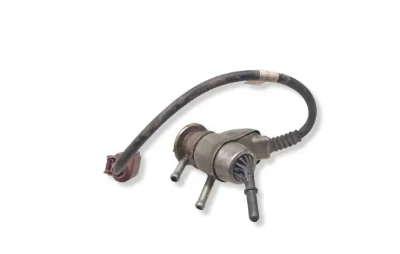 Volkswagen Caddy AdBlue injector 04L131113R