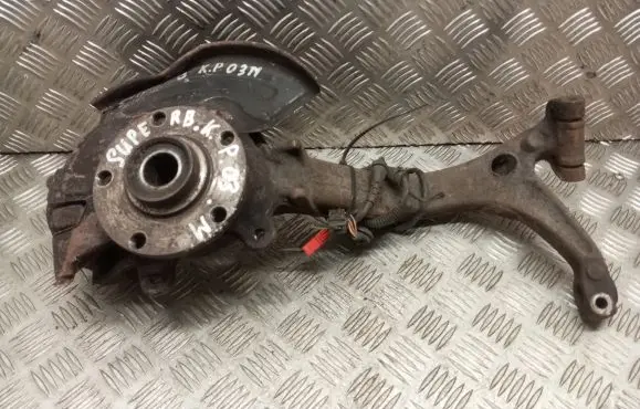 Skoda Superb B5 (3U) Front wheel hub