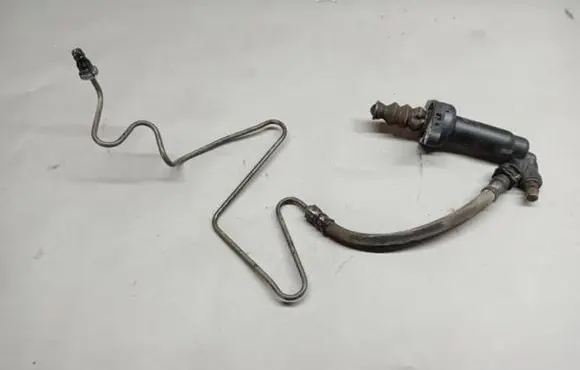 Audi A1 Fuel line pipe 6R1721465AB