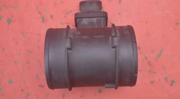 Opel Combo D Mass air flow meter 55220715