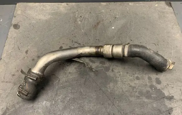 Jaguar XF Intercooler hose/pipe 4R836K650AC