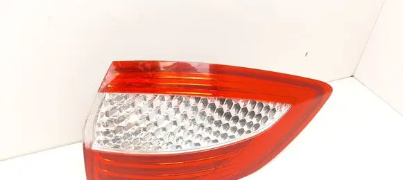 Ford Mondeo MK IV Rear/tail lights 7S7113404B
