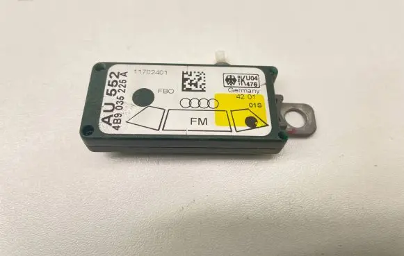 Audi A6 S6 C5 4B Antenna control unit 4B9035225A