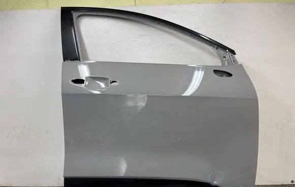 KIA Sportage Front door 