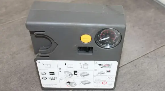Audi A3 S3 A3 Sportback 8P Tire air pump compressor 8P0012615C AIRCOMPRESSOR VWAG