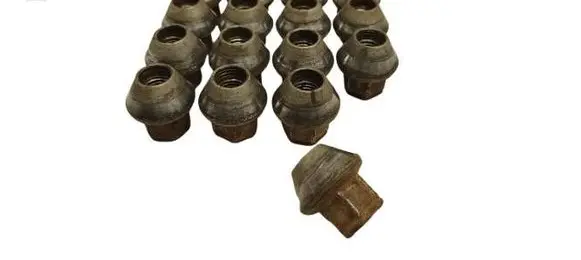 Nuts/bolts