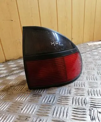 Renault Laguna I Rear/tail lights 7700820051