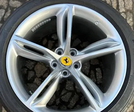 Ferrari 296 GTB R20 alloy rim 976807
