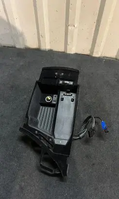 BMW 5 F10 F11 Glove box 51169206729