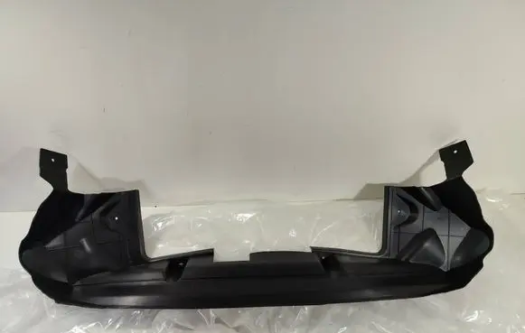 MG ZS Intercooler air guide/duct channel 10606014