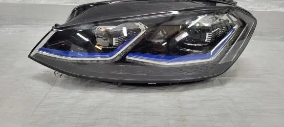 Volkswagen Golf VII Headlight/headlamp 5G1941081F