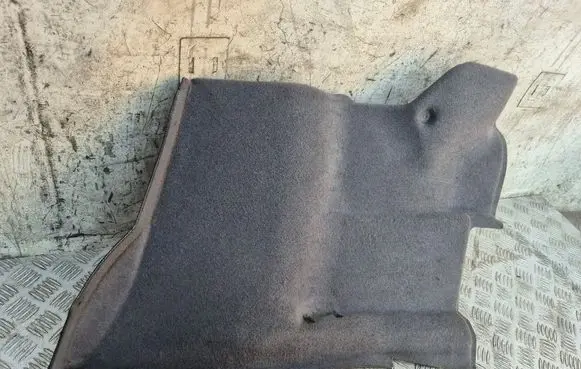 BMW 7 E38 Trunk/boot side trim panel 8164776