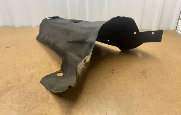 BMW 3 E46 Heat shield in engine bay 51488193827 8193827