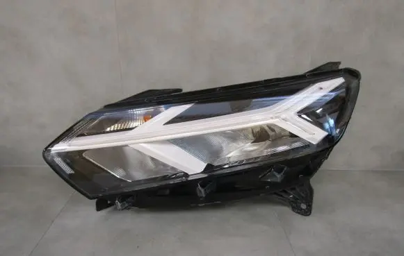 Dacia Sandero III Headlight/headlamp 260602561R 20231126 0024362201