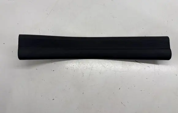 BMW X1 F48 F49 Rear sill trim cover 7326812 51477326812