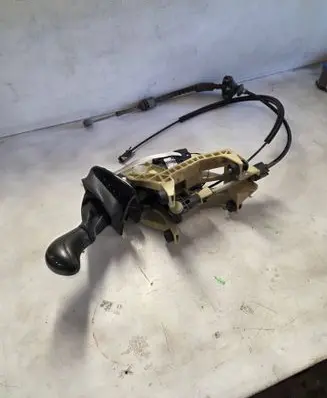 Mercedes-Benz Vito Viano W639 Gear shifter/selector A6395450432