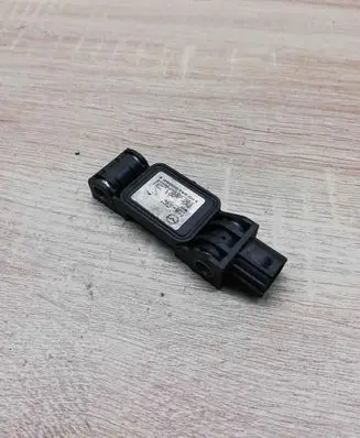 Mazda 5 Airbag deployment crash/impact sensor C23557KC0 0294290068