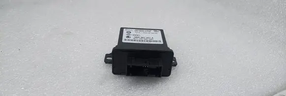 Volkswagen PASSAT B6 Light module LCM 5WK49172B 5M0907357A 00010363
