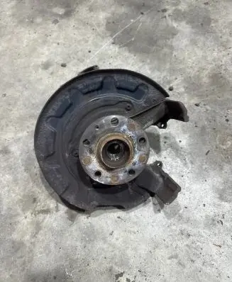 Skoda Octavia Mk3 (5E) Front wheel hub 5Q0407256