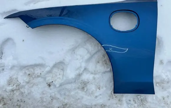 Volvo S90, V90 Fender