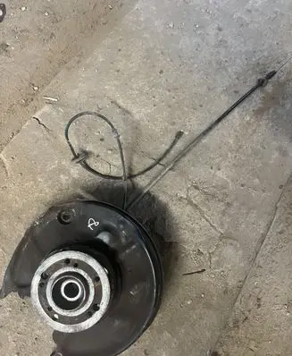 Mercedes-Benz E W210 Rear wheel hub spindle/knuckle 