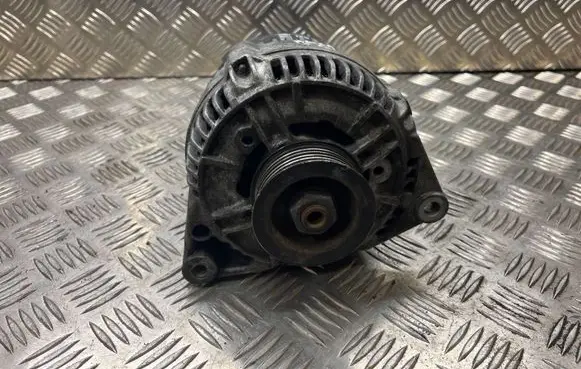 Audi A6 S6 C5 4B Generator/alternator