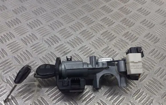 Suzuki Swift I Ignition lock 33970-62J00GB