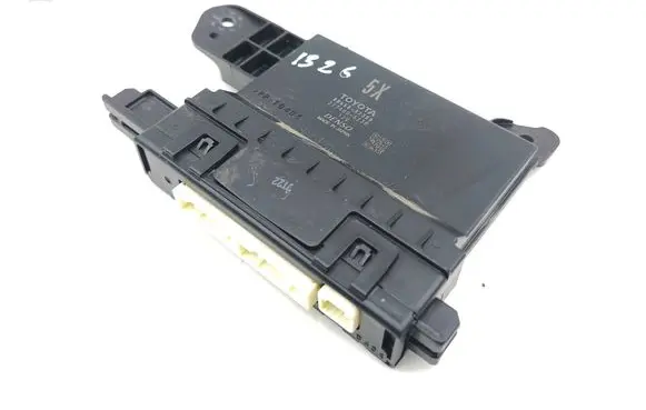 Toyota Prius (XW50) Air conditioner control unit module 8865047350