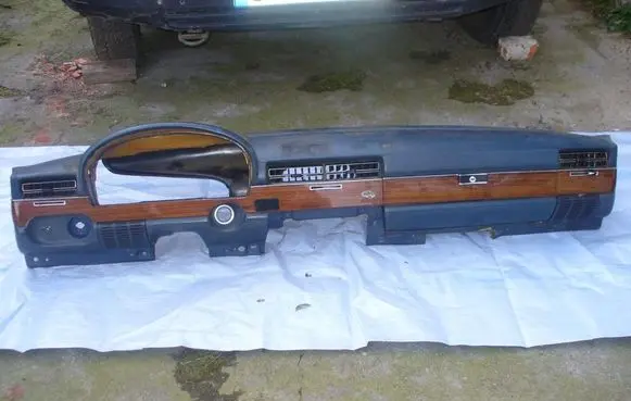 Mercedes-Benz S W116 Dashboard